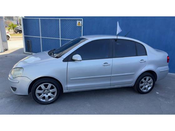VOLKSWAGEN POLO SEDAN 1.6 MI 8V FLEX 4P MANUAL VOLKSWAGEN POLO SEDAN 1.6 MI 8V FLEX 4P MANUAL